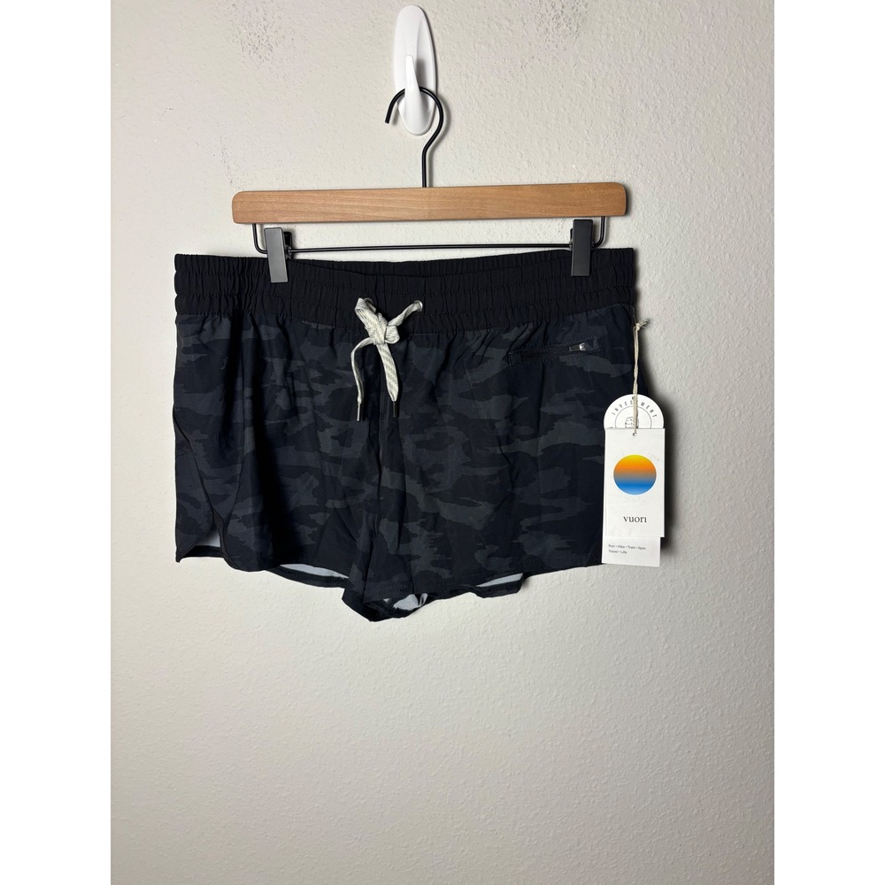 ☀️Vuori Clementine Short Black Watercolor Camo VW304 Women XL NWT